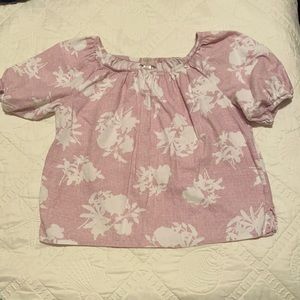 Adorable pink and white LOFT top!